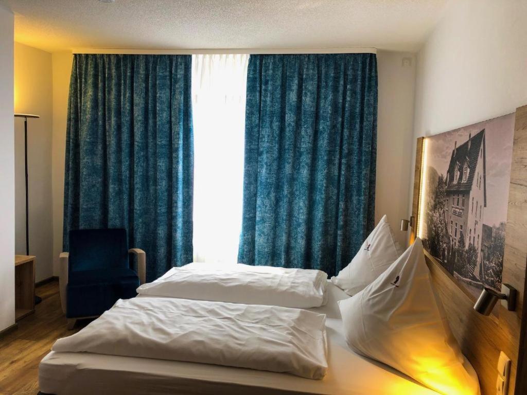 Hotel Zum Engel Mespelbrunn Kültér fotó