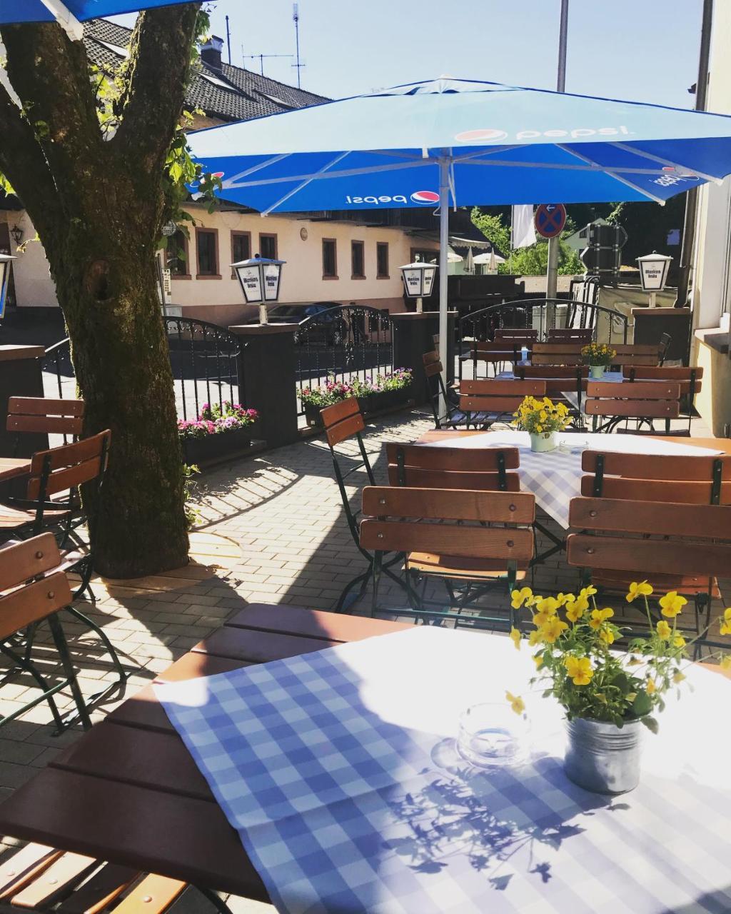 Hotel Zum Engel Mespelbrunn Kültér fotó